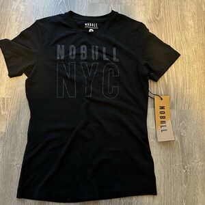 NWT Nobull women’s short sleeve shirt small